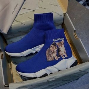 Meet your Posher, Yves